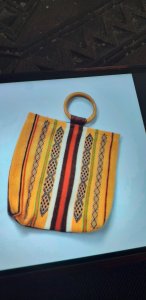 Sac à main en laine